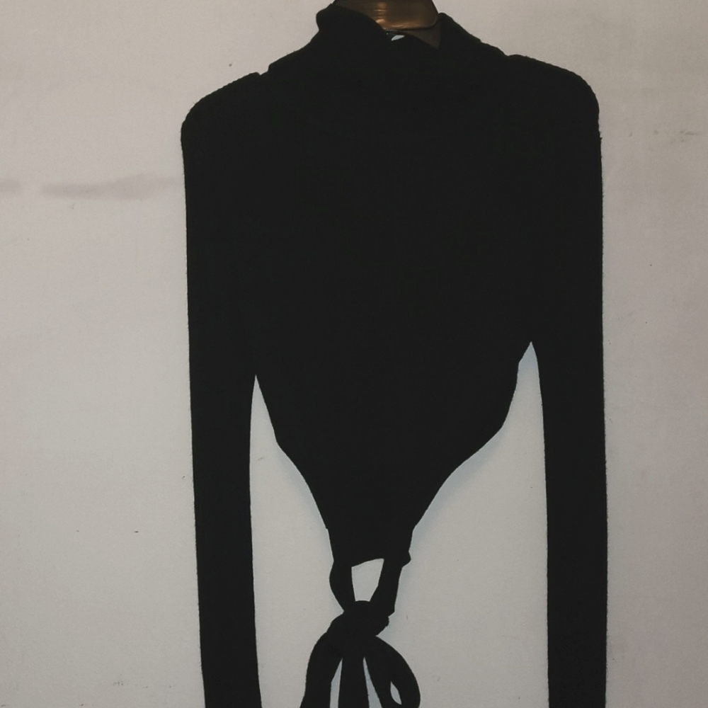 bebe tie waist sweater